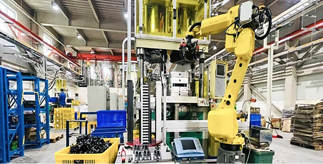 IoT-Enabled Automated Injection Molding Machines